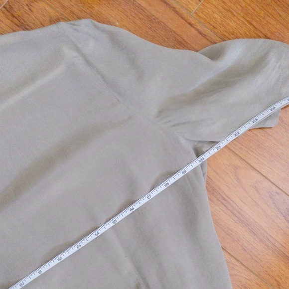 100% Silk Vintage Tshirt Blouse - Picture 6 of 6